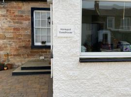 Honeypot Guest House，位于克雷尔的酒店