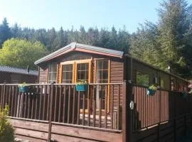 Jasper Lodge in Beautiful Glendevon Country Park Perthshire Scotland