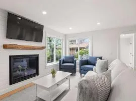 Serene Cozy Waterfront 3 Mi to Downtown