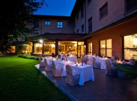 Brianteo Hotel Residence and Restaurant，位于博古蒂莫古拉的酒店