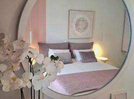 Philippos Apartments，位于阿查拉维的酒店