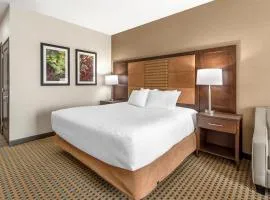 Best Western Plus Hinton Inn & Suites