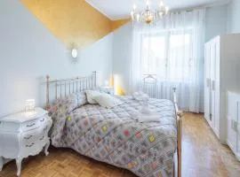 Cuneo Centro -Elegante Dimora con Parcheggio&Bici