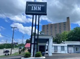 Expressway Inn