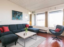 6 person holiday home on a holiday park in Sæby，位于赛比的酒店