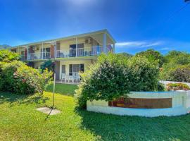 Island Magic Townhouse 1，位于阿卡狄亚的酒店