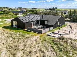 Awesome Home In Ringkøbing With Sauna