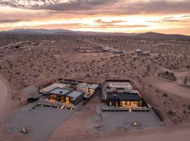 Luxury Family Villas，位于约书亚树的酒店