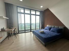 Green haven Studio unit with balcony and WiFi Netflix，位于马西的酒店