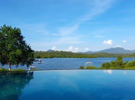 Naya Gawana Resort & Spa，位于班尤温当的酒店