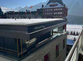 Appartamento centrale，位于圣莫里茨的酒店