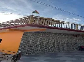 Gunjan Home Stay