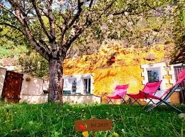 Maison troglodytique au coeur des Châteaux de la Loire - Le Cerisier Perché