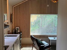 Tiny house in Arendal，位于阿伦达尔的酒店