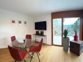 Komfortable Ferienwohnung in Beckenried, Nidwalden，位于贝肯里德的酒店