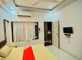 Hotel Sai Navsari，位于Navsāri的酒店