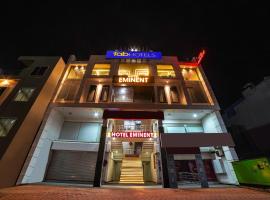 FabHotel Eminent，位于博帕尔的酒店