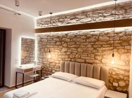 COMFORT GUEST ROOMS Vila HM，位于萨兰达的酒店