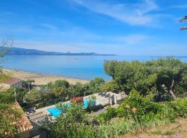 阿里尼拉公寓，位于法雷诺的酒店