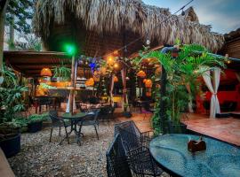 Casa Juntos，位于帕洛米诺的旅馆