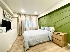 Blue Room 25