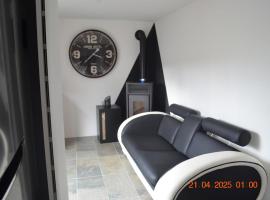 Maisonnette de campagne，位于Raon-aux-Bois的酒店