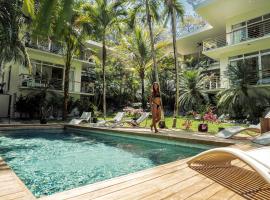 Prema at Namaste Oasis Condo，位于诺萨拉的酒店