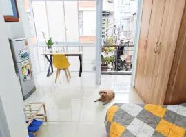 Studio ban công tuyệt đẹp Đỗ Quang Đẩu-Bùi Viện Q1