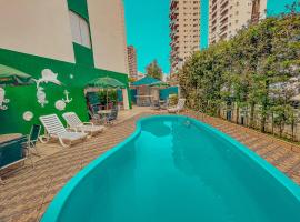 Hotel Nacional Inn Guarujá，位于瓜鲁雅的酒店