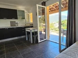 Studio Dolce & Vita C2 vue mer avec piscine