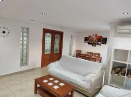 Elche Stay 2, Amplio con garaje, 3 Dorms, 1 Baño