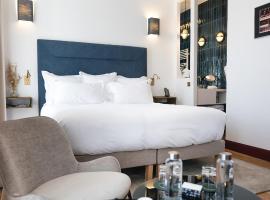 Villa Lorenzo Chambres & Restaurant Barcelonnette Hotel，位于巴斯洛内特的酒店