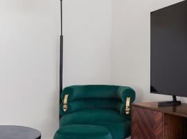 Relaxing 2-Bedroom Oasis in Pacifica，位于帕西菲卡的酒店