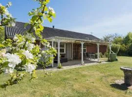 3 Bedroom Nice Home In Ulfborg