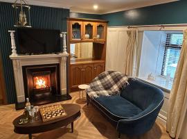 Luxury 4 bedroom lodge in Doolin，位于杜林的酒店