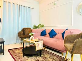 Perfect 2BHK Getaway in Central Hyderabad，位于海得拉巴的公寓