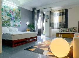 Bụi Hostel - Bến Tàu Rạch Giá