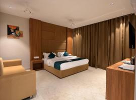 Hotel Akaay，位于乌贾因的酒店