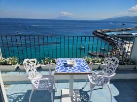 La Bomboniera，位于卡普里的酒店