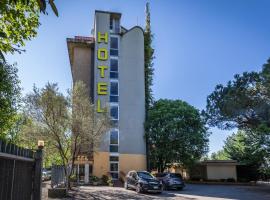 Hotel Real
