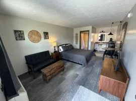 West Pines Motel