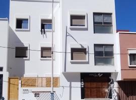 Nomad surf lodge 2，位于依索安的酒店