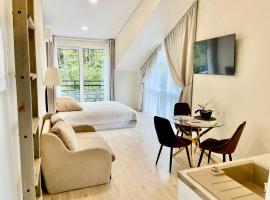 Seaside apartments 3，位于帕兰加的酒店