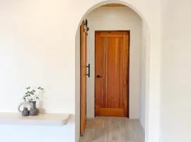 Minimalist Home 5 mins to Calle Crisologo Vigan