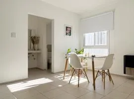 Temporario Sur, moderno y luminoso zona IUPA para 2 personas, General Roca