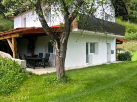 Apartments Barbra - Robinson life，位于斯洛文尼亚格拉代茨的自助式住宿