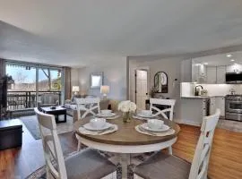 Experience the ultimate Vermont getaway at our cozy 1BR, 1BA ski-in ski-out condo in Sunrise Village