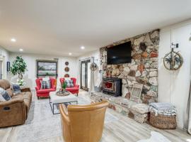 3 Mi to Golf and Wineries Arroyo Grande Home!，位于阿罗约格兰德的酒店