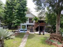Baan Nara Homestay - Koh Kood
