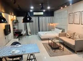 Summer Suites KLCC by CozyNest